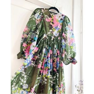 Vintage 1970s Balloon Sleeve Floral Maxi Dress